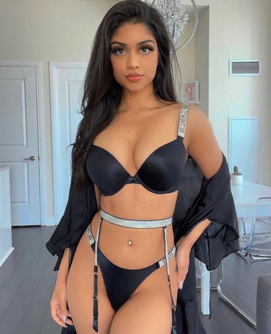 Escort service in Lucknow